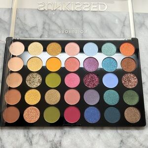 Profusion cosmetics, Sunkiss 35 shade eyeshadow palette
